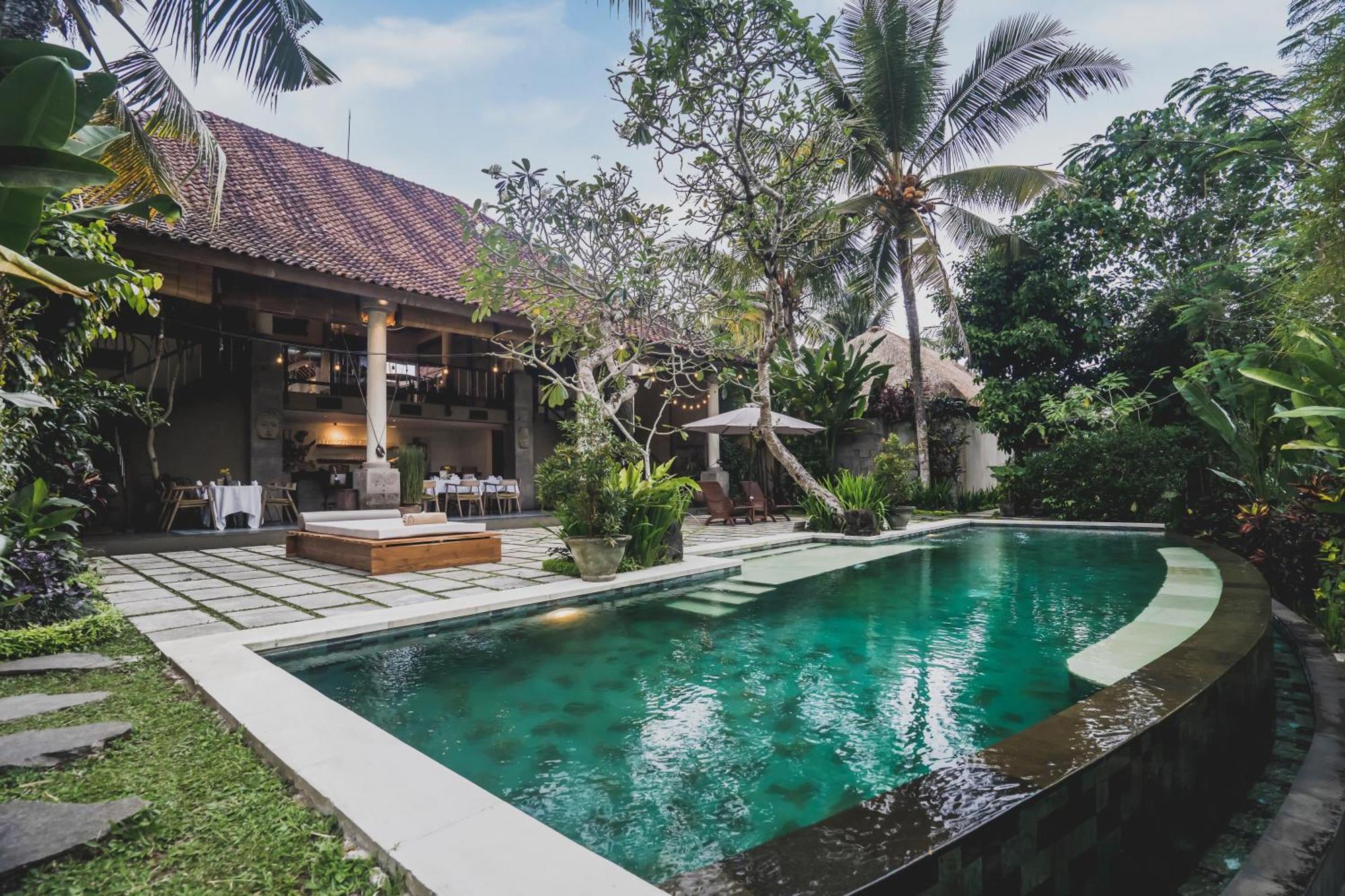 Villa Luwak Estate *
